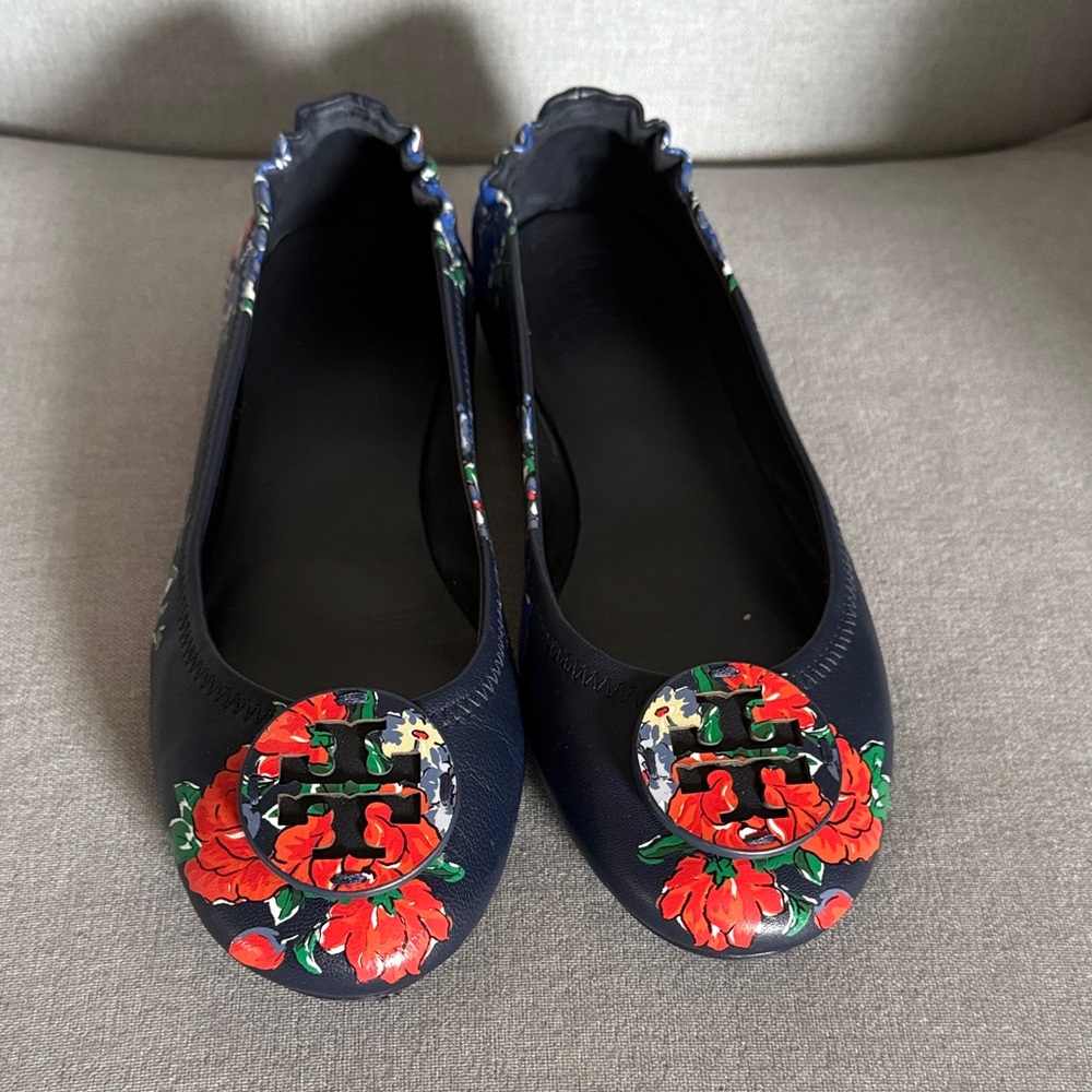 EUC Tory Burch Floral Ballet Shoes size 9